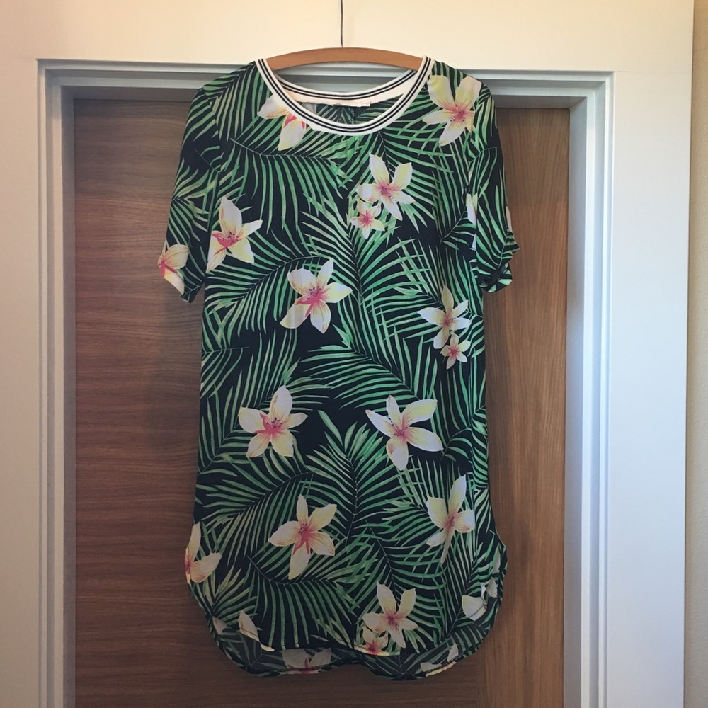 Lush Tropical Hi-lo Jersey Style Dress